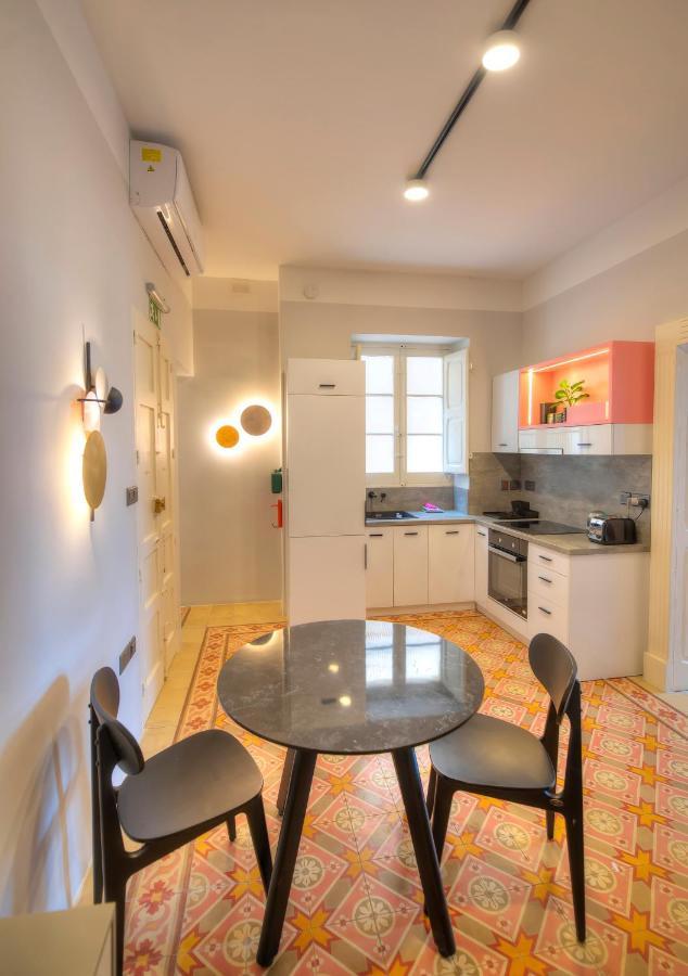 Beautiful One Bedroom Seafront Apartment Vpal1-1 Il-Furjana Buitenkant foto